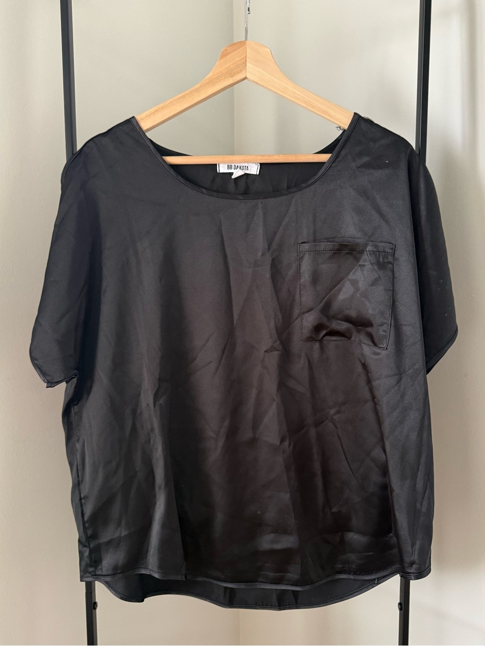 BB Dakota Black Satin Pocket Blouse, size L